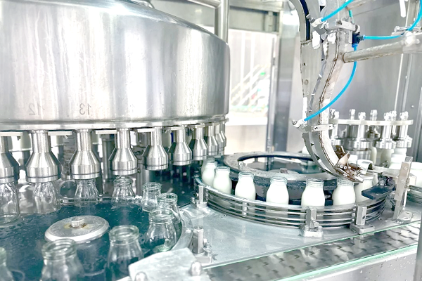 牛奶生產(chǎn)車間潔凈室檢測(cè)項(xiàng)目主要包含哪些？無塵室第三檢測(cè)主要檢查哪些項(xiàng)?